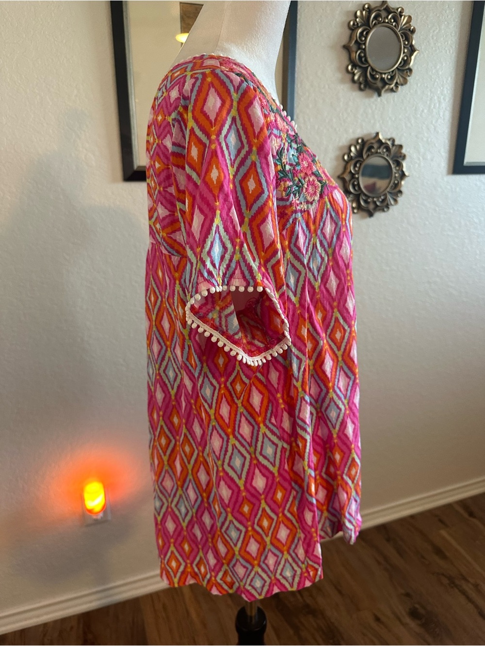 Savanna Jane Geometric Aztec Embroidered Top - Picture 4 of 7